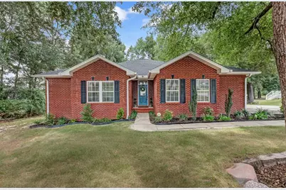 129 Arapaho Trail, Crestview, FL 32536 - Photo 1