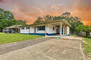 336 Illinois Ave, Valparaiso, FL 32580 - Photo 1