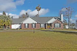 5187 Woodgate Way, Marianna, FL 32446 - Photo 1
