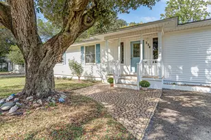 228 NE Bradley Dr NE, Fort Walton Beach, FL 32547 - Photo 1