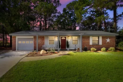 214 NW Jet Court NW, Fort Walton Beach, FL 32548 - Photo 1