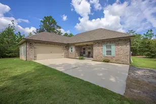 768 Long Rd, Defuniak Springs, FL 32433 - Photo 1