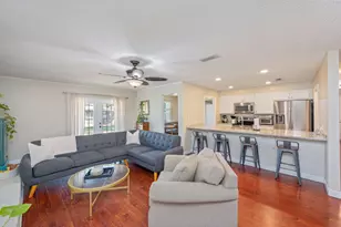 1615 Date Palm Dr, Niceville, FL 32578 - Photo 1