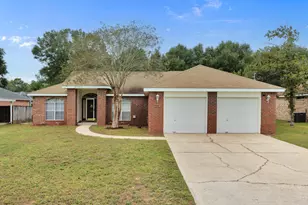 4749 Coronado Cir, Crestview, FL 32539 - Photo 1
