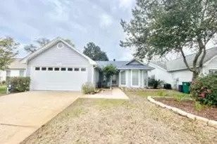 102 Midland Ct, Niceville, FL 32578 - Photo 1