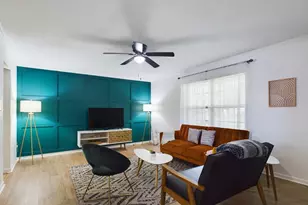 121 4th Ave, Shalimar, FL 32579 - Photo 1