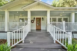 32 SE Bay Dr SE, Fort Walton Beach, FL 32548 - Photo 1