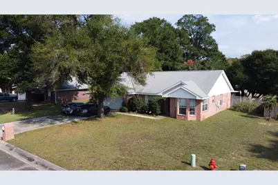 5234 Hawks Nest Drive, Milton, FL 32570 - Photo 1