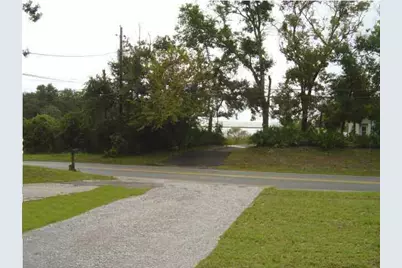 28 Meigs Drive, Shalimar, FL 32579 - Photo 1