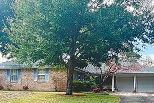 268 NW Briarwood Circle NW, Fort Walton Beach, FL 32548 - Photo 1