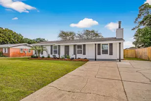 117 Pryor Dr Dr, Mary Esther, FL 32569 - Photo 1