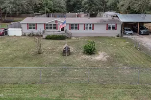 907 Court Martial Ranch Rd, Southport, FL 32409 - Photo 1