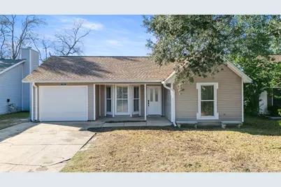 3022 Blue Pine Lane, Niceville, FL 32578 - Photo 1