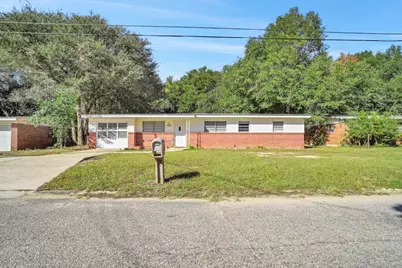 6504 Julia Drive, Milton, FL 32570 - Photo 1