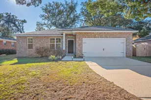 1406 23rd St, Niceville, FL 32578 - Photo 1
