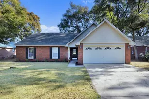 4583 Top Flight Dr, Crestview, FL 32539 - Photo 1