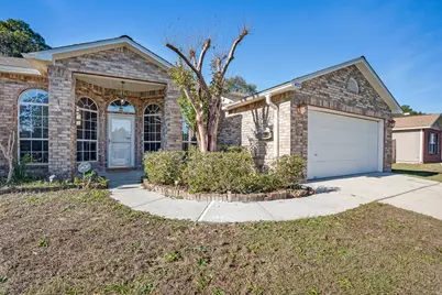 427 Hatchee Drive, Crestview, FL 32536 - Photo 1