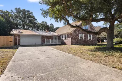 9 Elkwood Court, Shalimar, FL 32579 - Photo 1