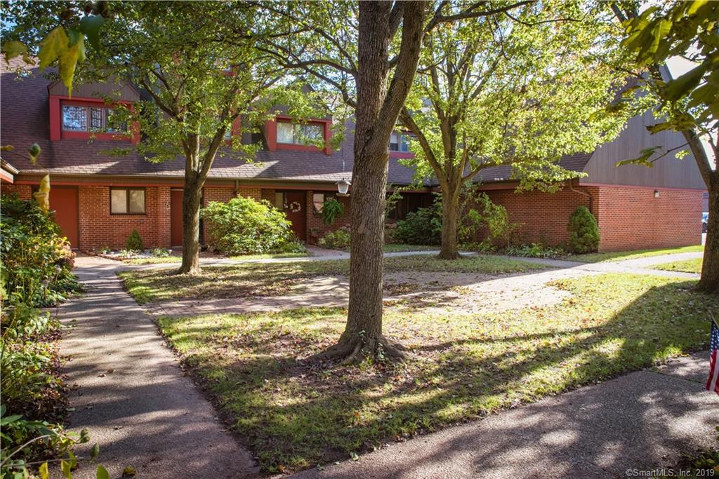 15 Montoya Dr 23, Branford, CT 06405 MLS 170020627 Coldwell Banker