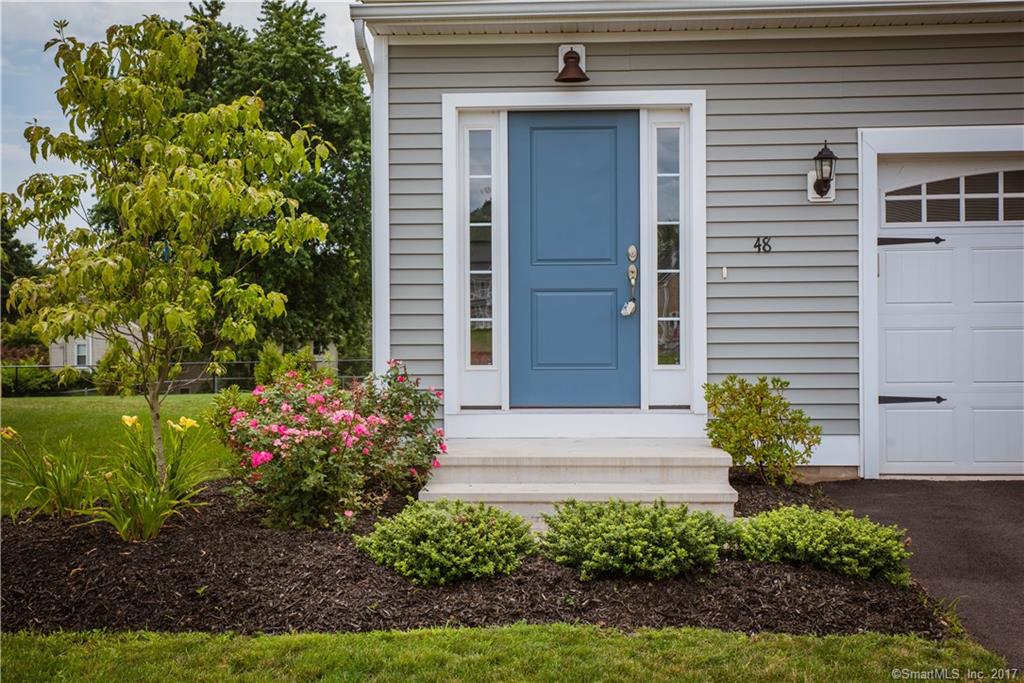 48 Lexington Gardens, North Haven, CT 06473 MLS 170036429 Coldwell