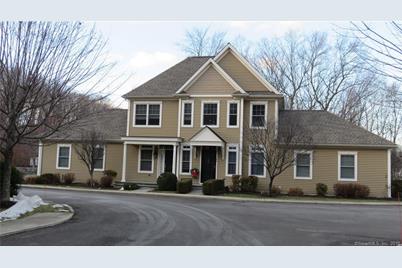 103 Colonial Village Circle #103, Trumbull, CT 06611 - Photo 1