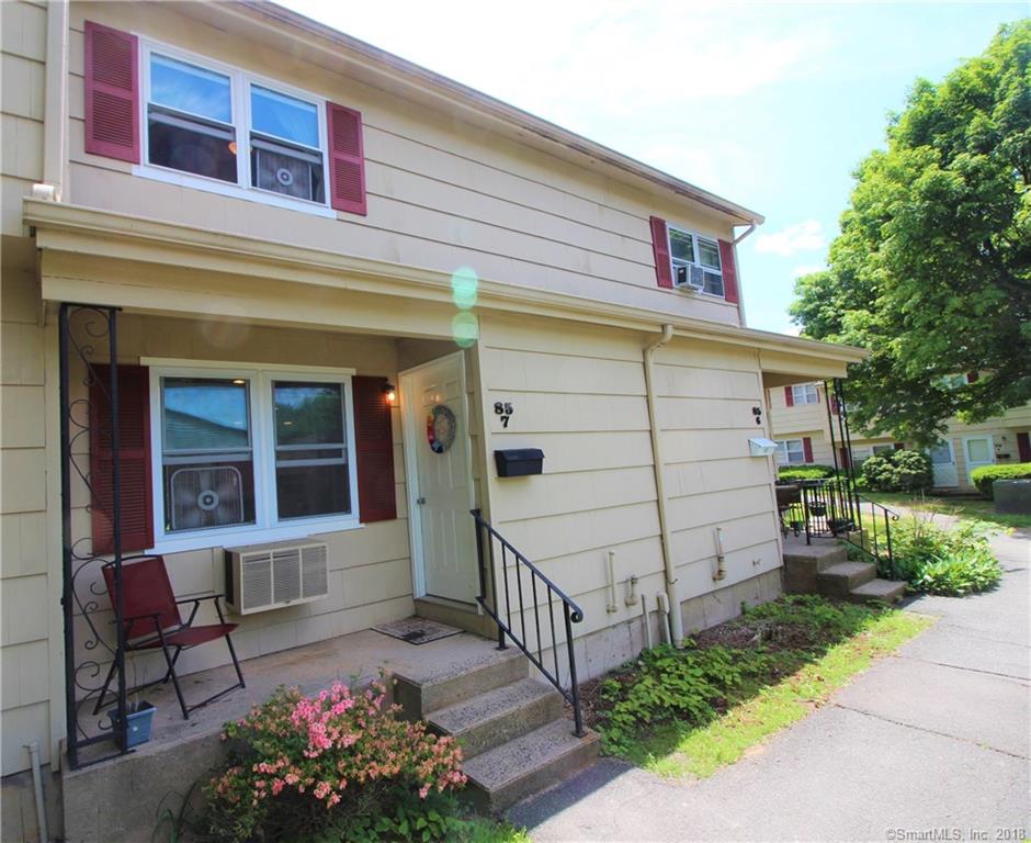 85 Lantern Park Dr 7, Naugatuck, CT 06770 MLS 170091724 Coldwell