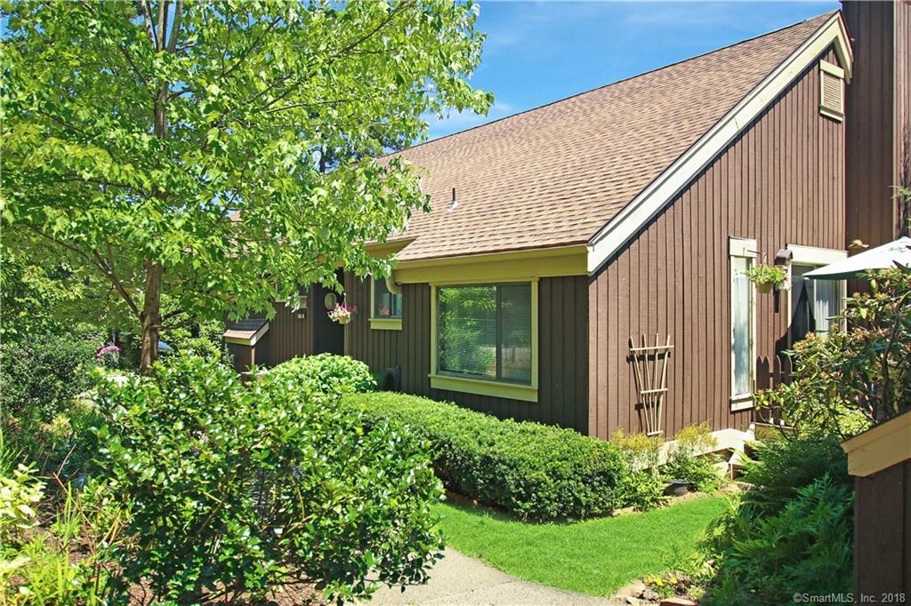 245 Heritage Village B Southbury Ct 06488 Mls 170109536 245 Heritage Village B Southbury Ct 06488