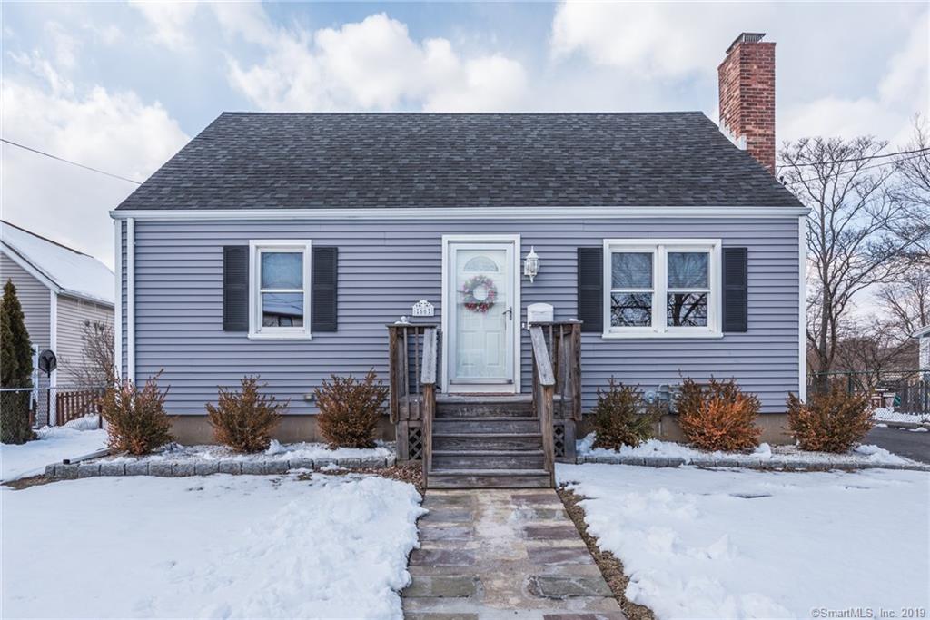 66 Welch Terrace, Fairfield, CT 06824 MLS 170170243 Coldwell Banker