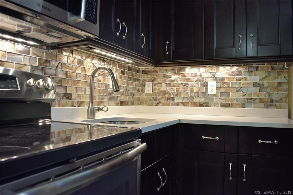 69 Cove Rd C15 Stamford Ct 06902 Mls 170190703 Coldwell Banker