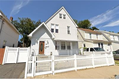 595 Bishop Ave Bridgeport Ct 06610 Mls 170225848 Coldwell Banker