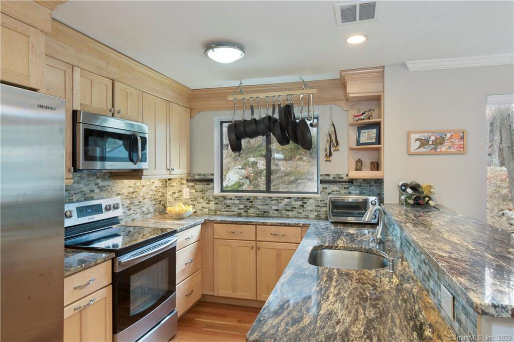 10 Harbour Village D, Branford, CT 06405 MLS 170269670 Coldwell Banker