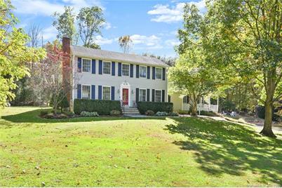 15 Hunter Lane, Ridgefield, CT 06877 - Photo 1