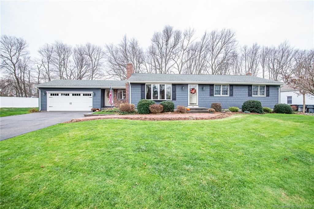 43 Edgewood Dr Enfield Ct 06082 Mls 170357576 Coldwell Banker