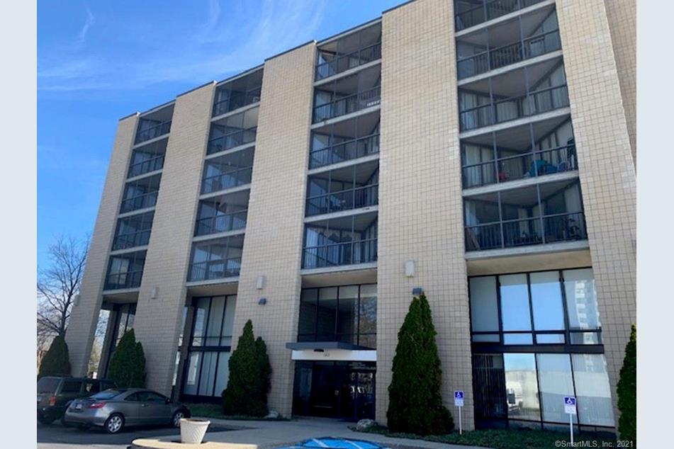 140 Captain Thomas Blvd 707, West Haven, CT 06516 MLS 170371424