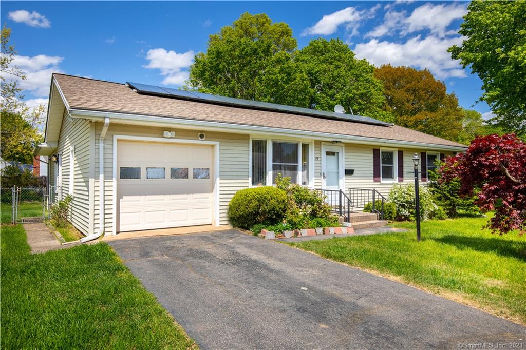 99 Village Cir, Hamden, CT 06514 MLS 170397045 Coldwell Banker