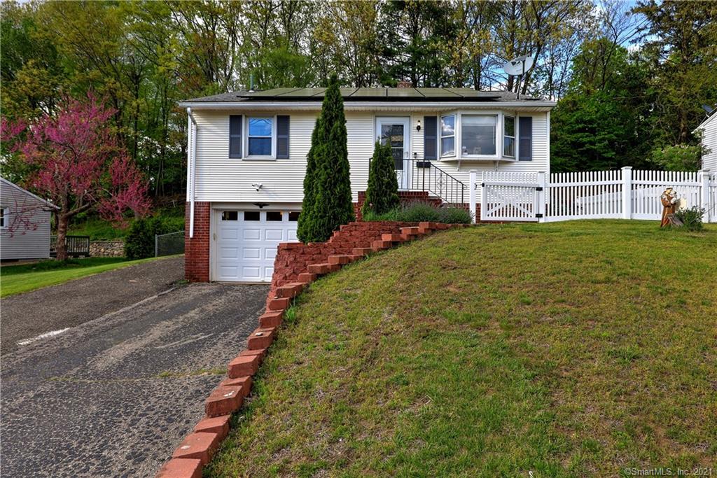 199 Pearl Lake Rd, Waterbury, CT 06706 MLS 170399894 Coldwell Banker