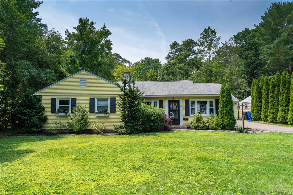 15 Selden Hill Dr, West Hartford, CT 06107 MLS 170424127 Coldwell Banker