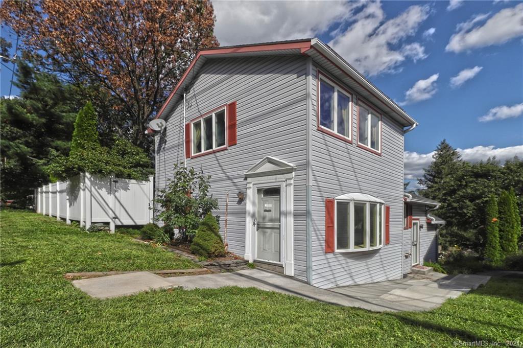 51 Evergreen Ave, Hamden, CT 06518 MLS 170436104 Coldwell Banker