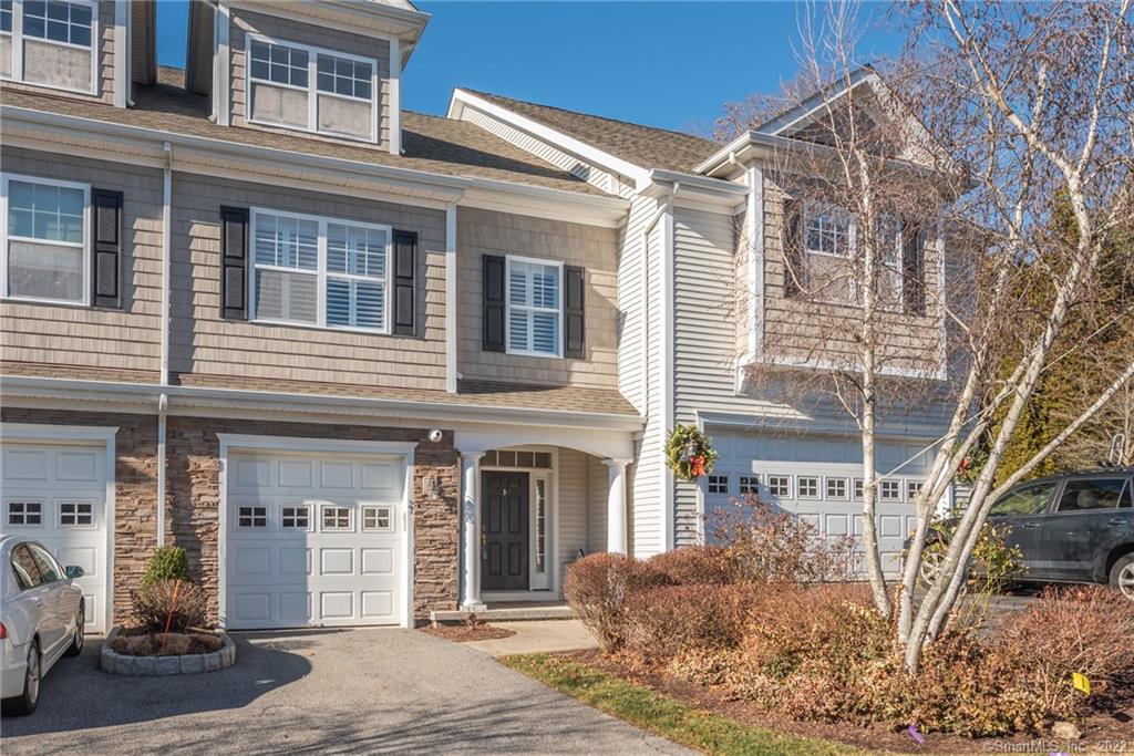 27 Ridgewood Dr 27, Middlebury, CT 06762 MLS 170455675 Coldwell Banker