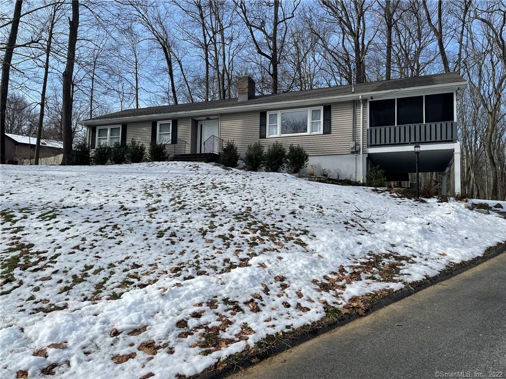 6 Little Fox Run, Shelton, CT 06484 - MLS 170461803 - Coldwell Banker