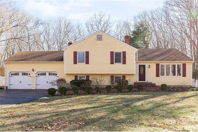 6 Kenilworth Drive, Clinton, CT 06413 - Photo 1