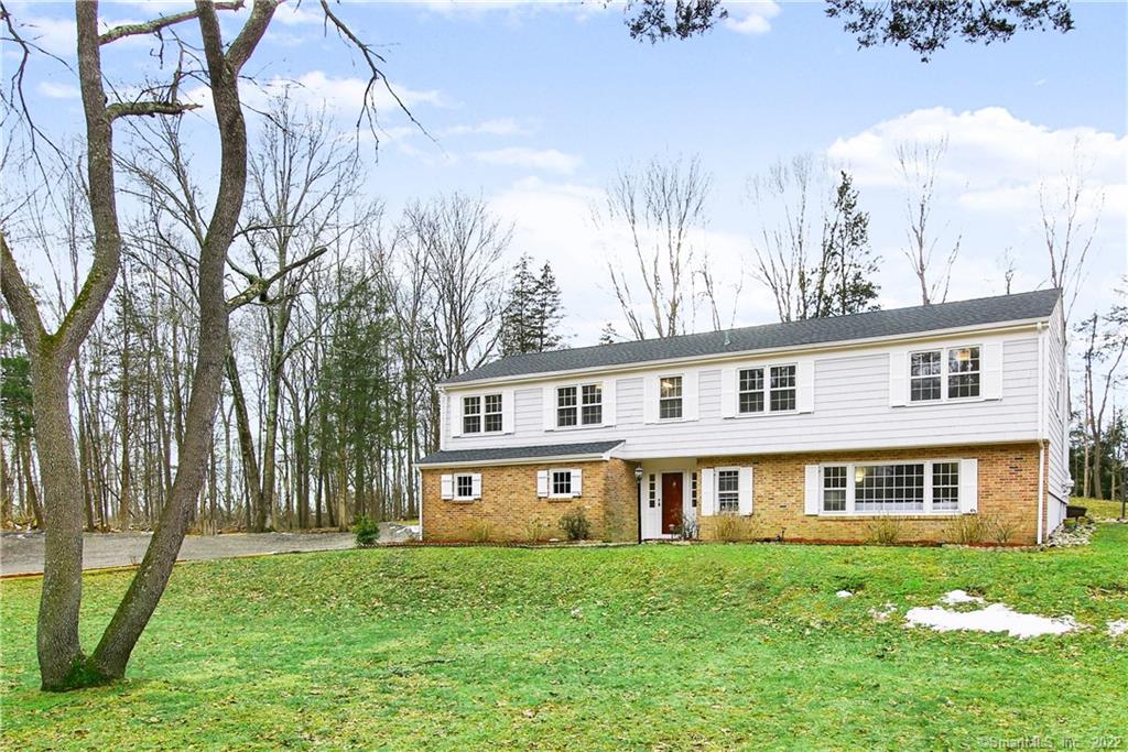 47 Buttonball Ln, Weston, CT 06883 MLS 170466325 Coldwell Banker