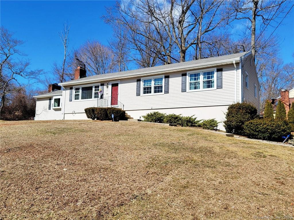 35 Wood Ave, Trumbull, CT 06611 MLS 170472402 Coldwell Banker