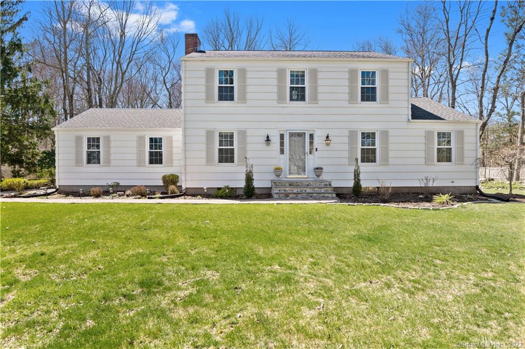 1115 Galloping Hill Rd, Fairfield, CT 06824 MLS 170477434 Coldwell