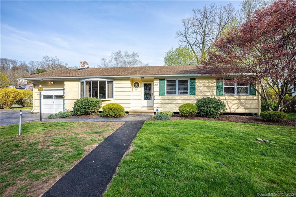 211 Evergreen Ave, Hamden, CT 06518 MLS 170485007 Coldwell Banker