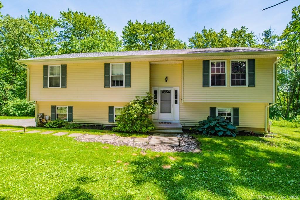 16 Pond Hill Rd, North Haven, CT 06473 MLS 170501462 Coldwell Banker