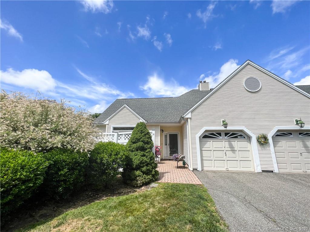 11 Southwick Ct N 11, Milford, CT 06461 MLS 170503355 Coldwell Banker