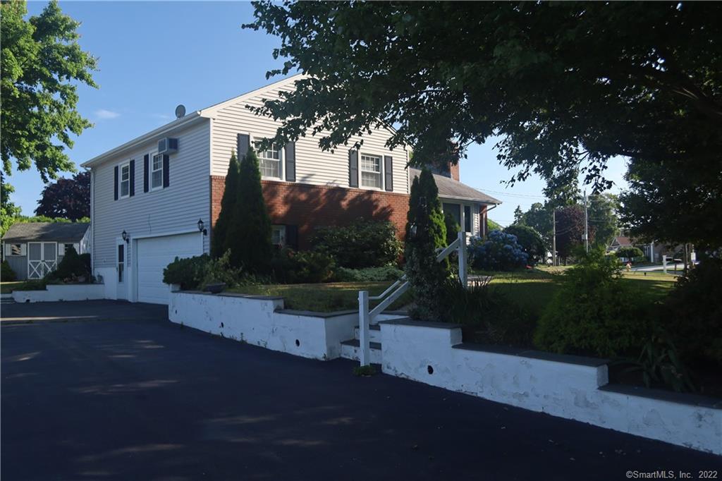 2 Fenwood Rd, Old Saybrook, CT 06475 MLS 170504325 Coldwell Banker