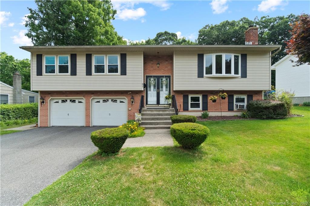 51 Woodhaven St, Waterbury, CT 06708 MLS 170507397 Coldwell Banker