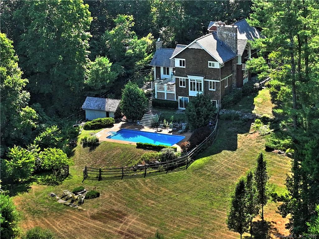 18 Coachman Ln, Bethany, CT 06524 MLS 170507480 Coldwell Banker